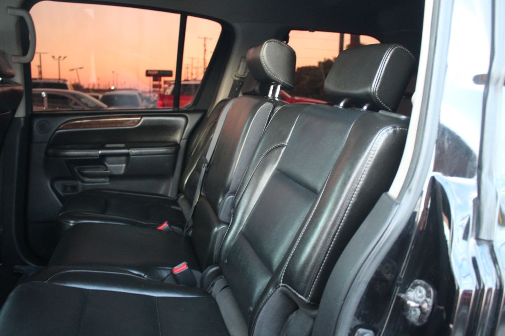 Photo 7 of this NISSAN ARMADA