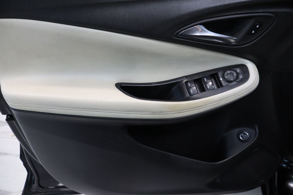 Photo 10 of this BUICK ENCORE GX
