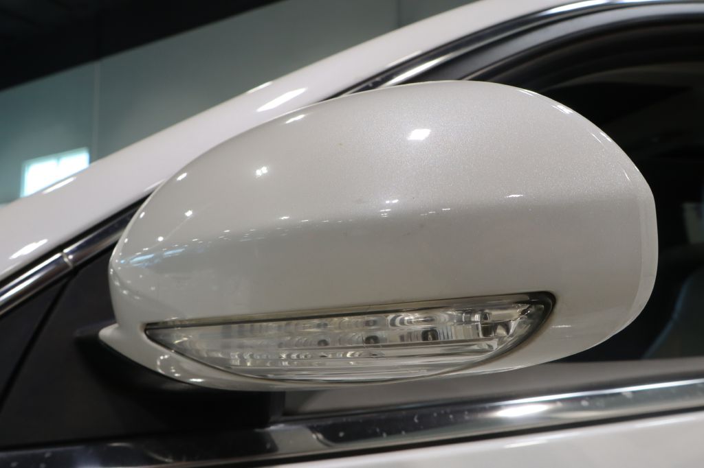 Photo 13 of this BUICK ENCLAVE