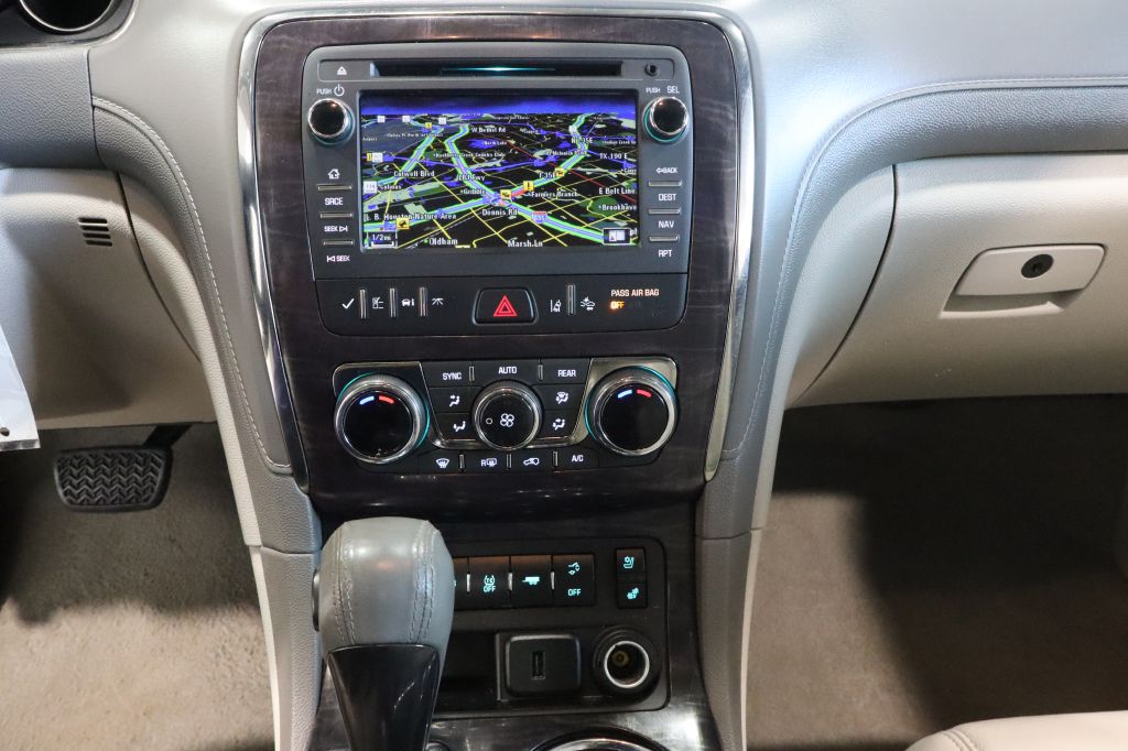 Photo 24 of this BUICK ENCLAVE