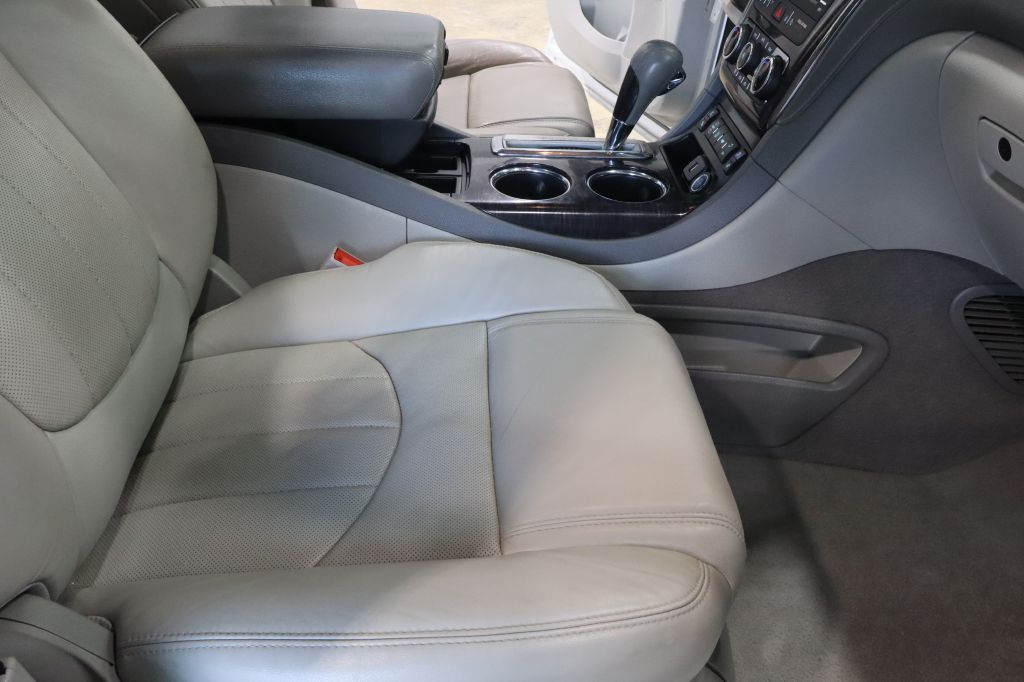 Photo 47 of this BUICK ENCLAVE
