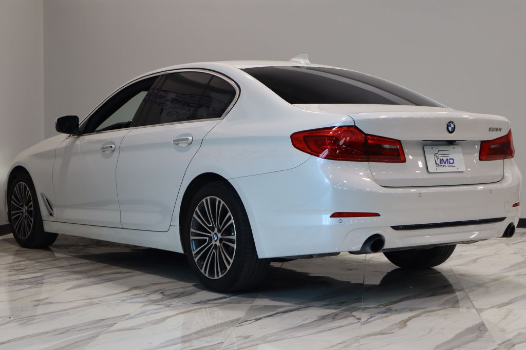 Photo 8 of this BMW 530