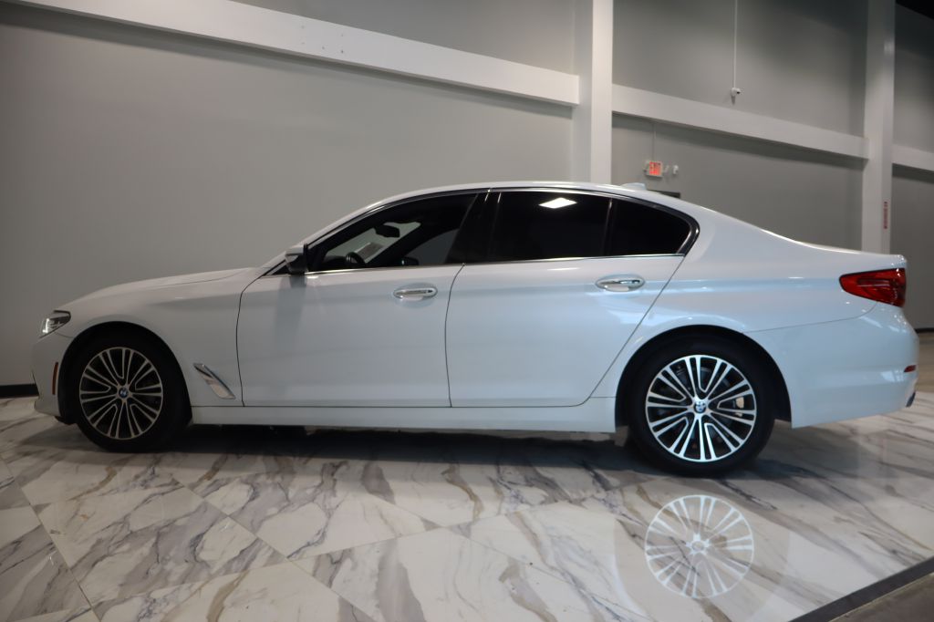 Photo 9 of this BMW 530