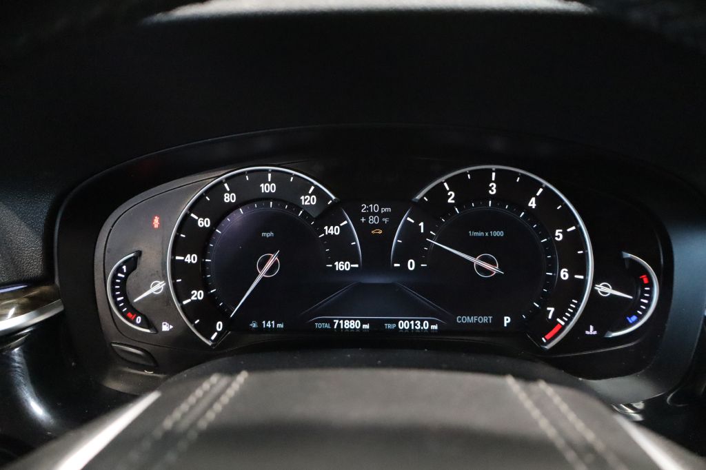 Photo 17 of this BMW 530