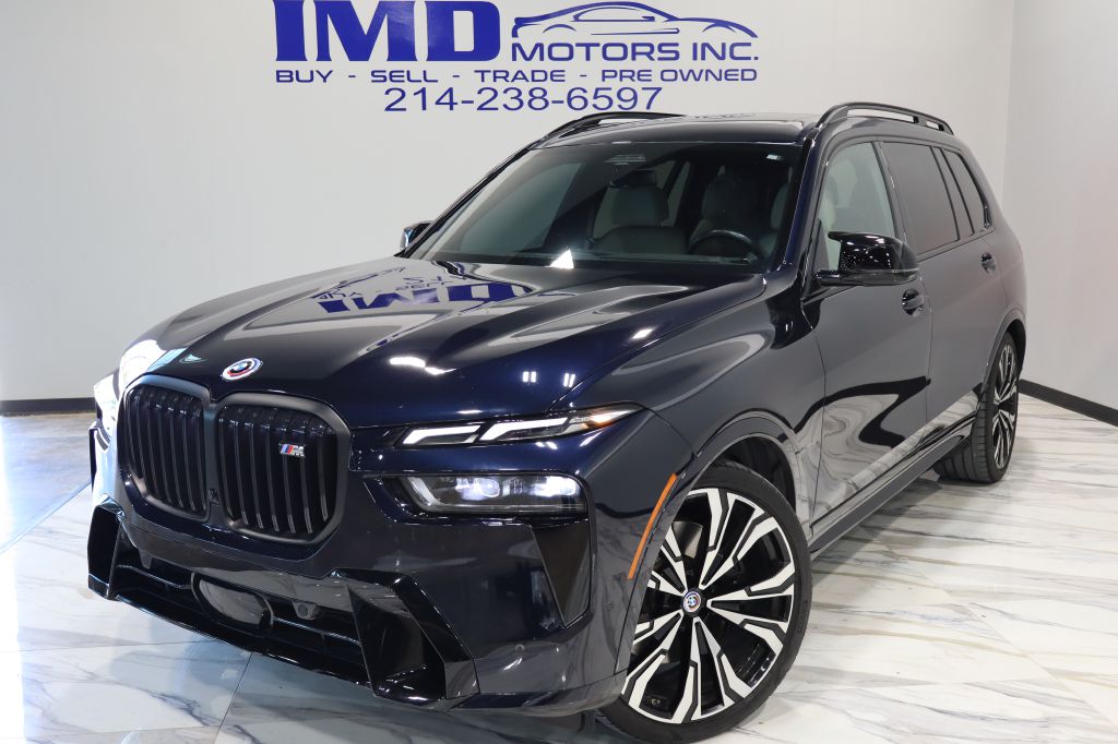 2023 BMW X7