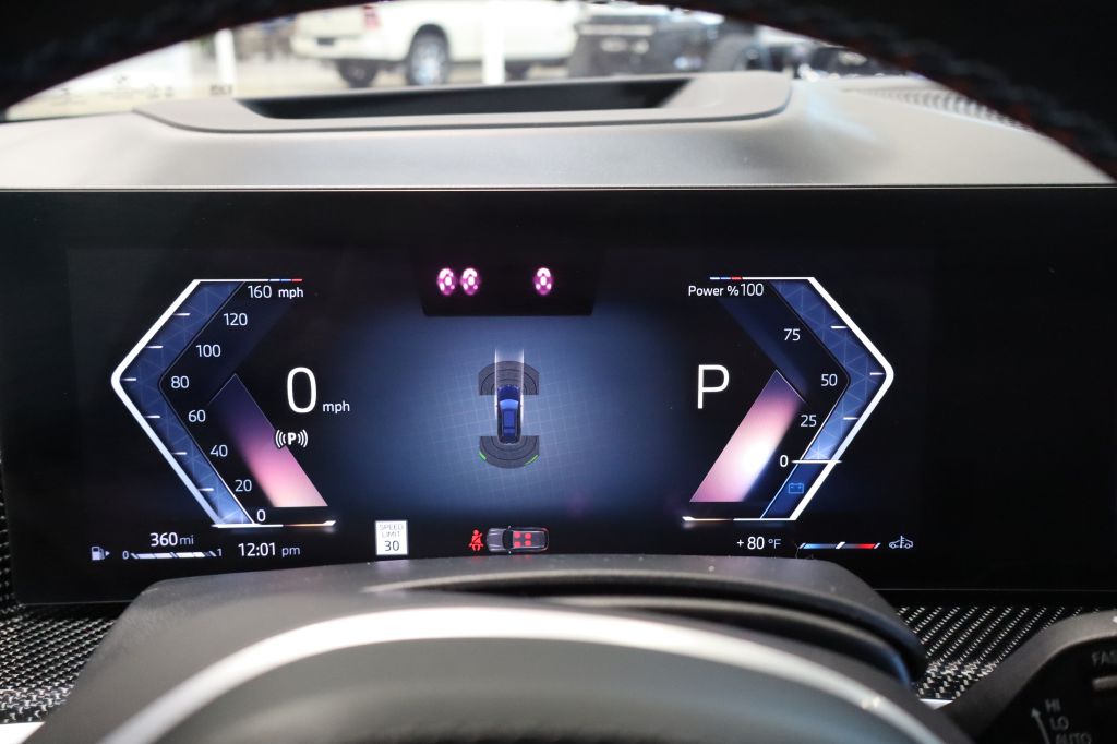 Photo 54 of this BMW X7
