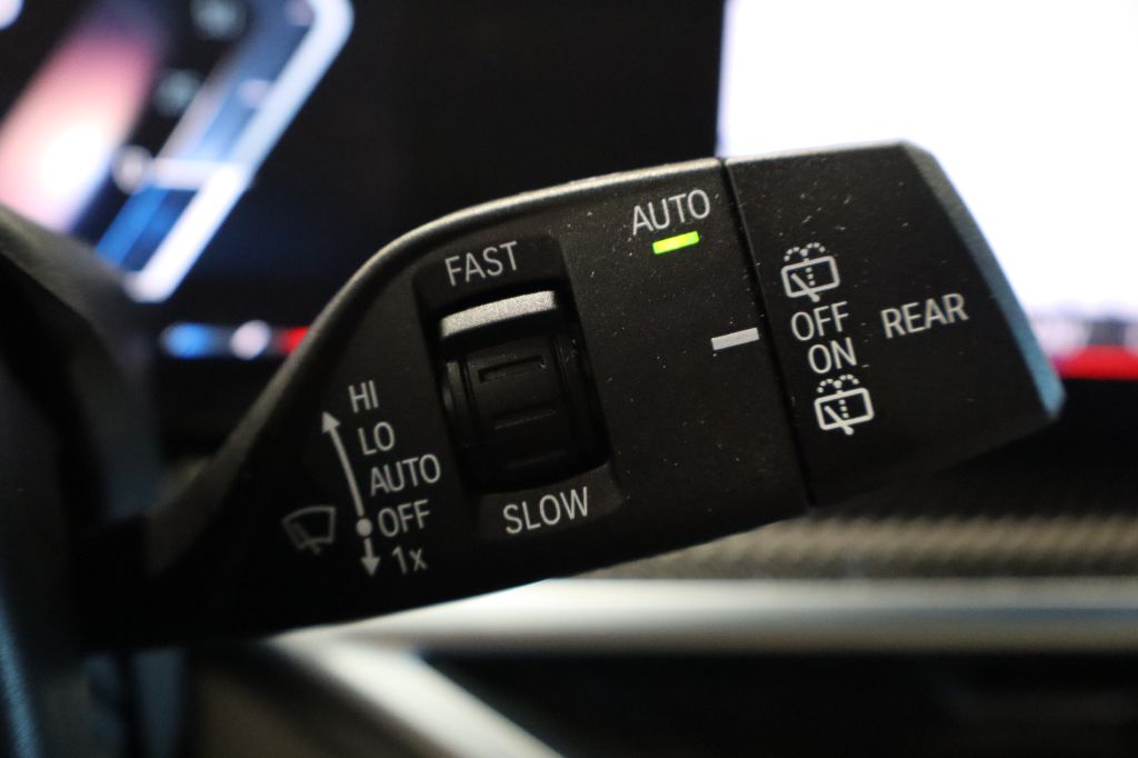 Photo 57 of this BMW X7