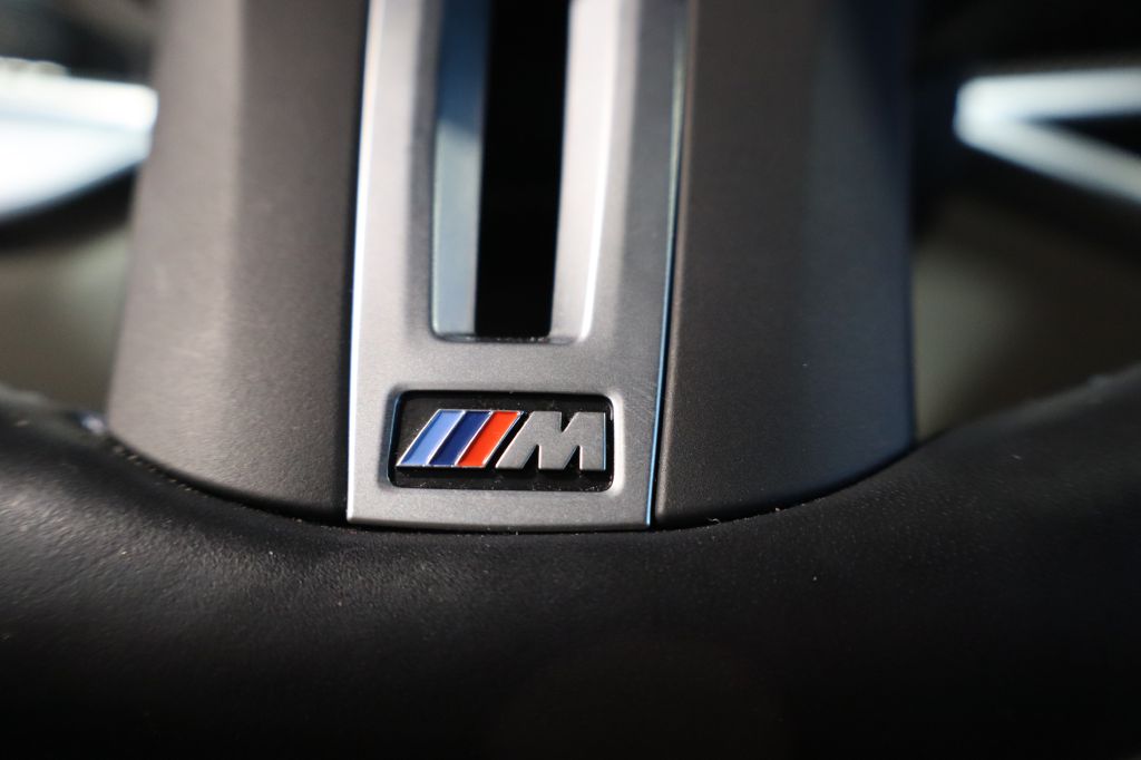 Photo 62 of this BMW X7