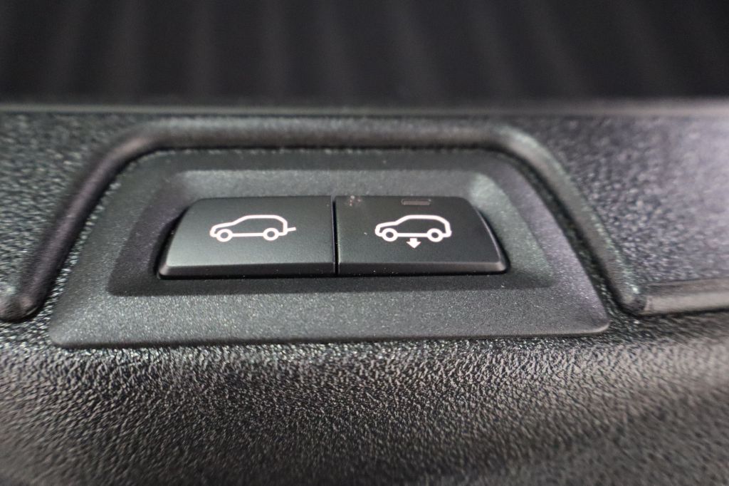 Photo 116 of this BMW X7