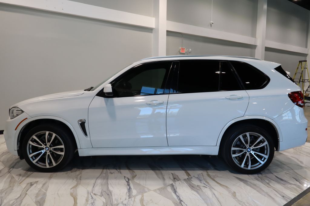 Photo 9 of this BMW X5