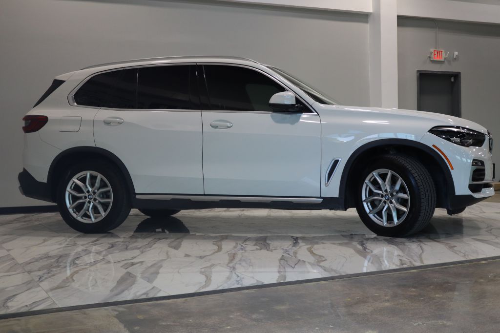 Photo 5 of this BMW X5