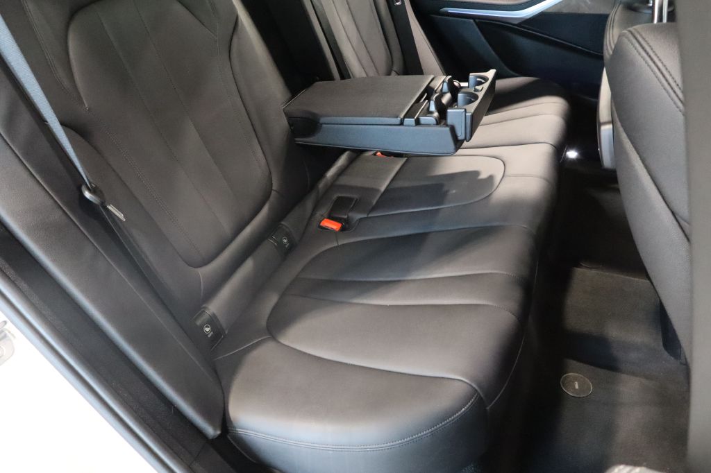 Photo 31 of this BMW X5