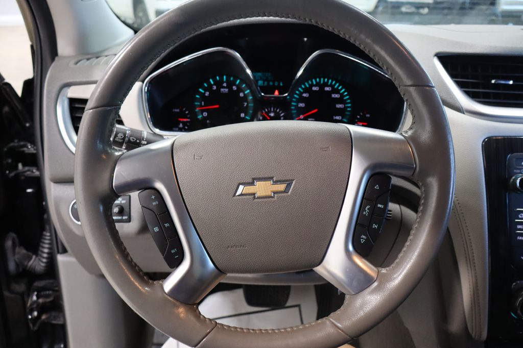 Photo 15 of this CHEVROLET TRAVERSE