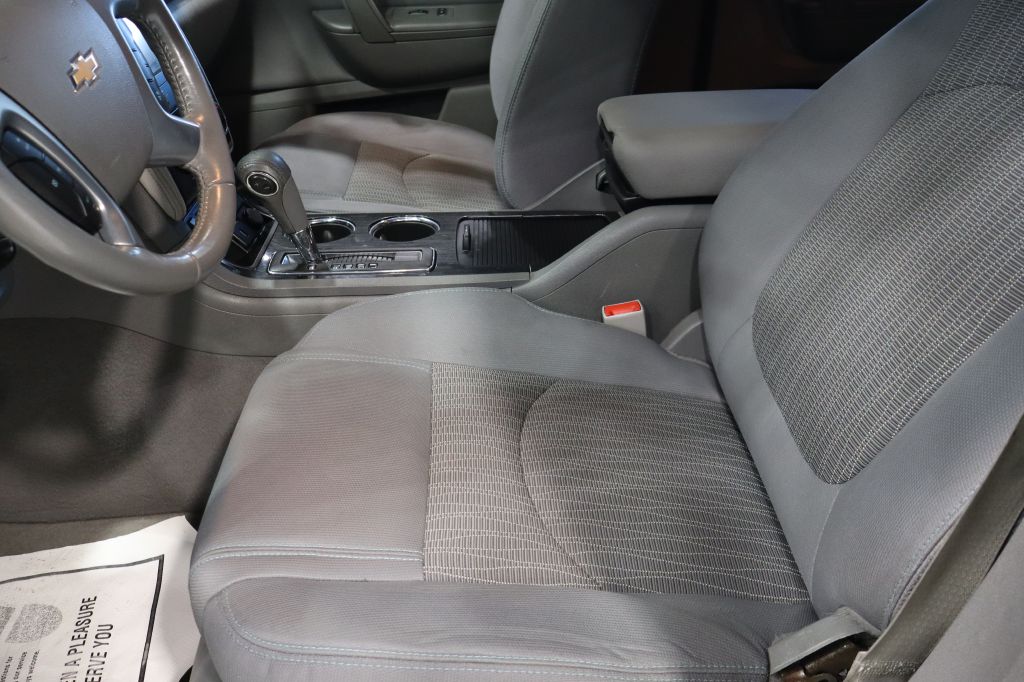 Photo 23 of this CHEVROLET TRAVERSE