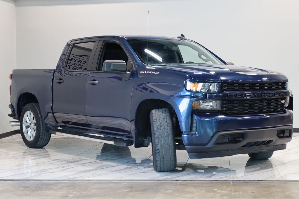 Photo 4 of this CHEVROLET SILVERADO 1500