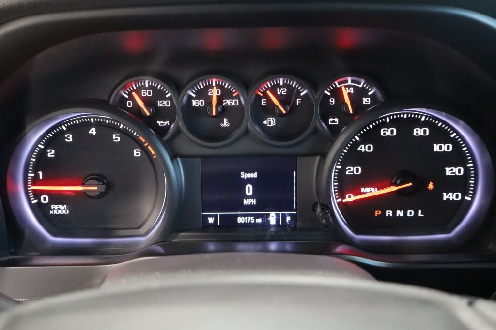 Photo 16 of this CHEVROLET SILVERADO 1500