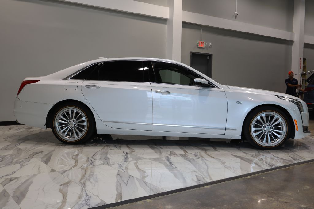 Photo 5 of this CADILLAC CT6