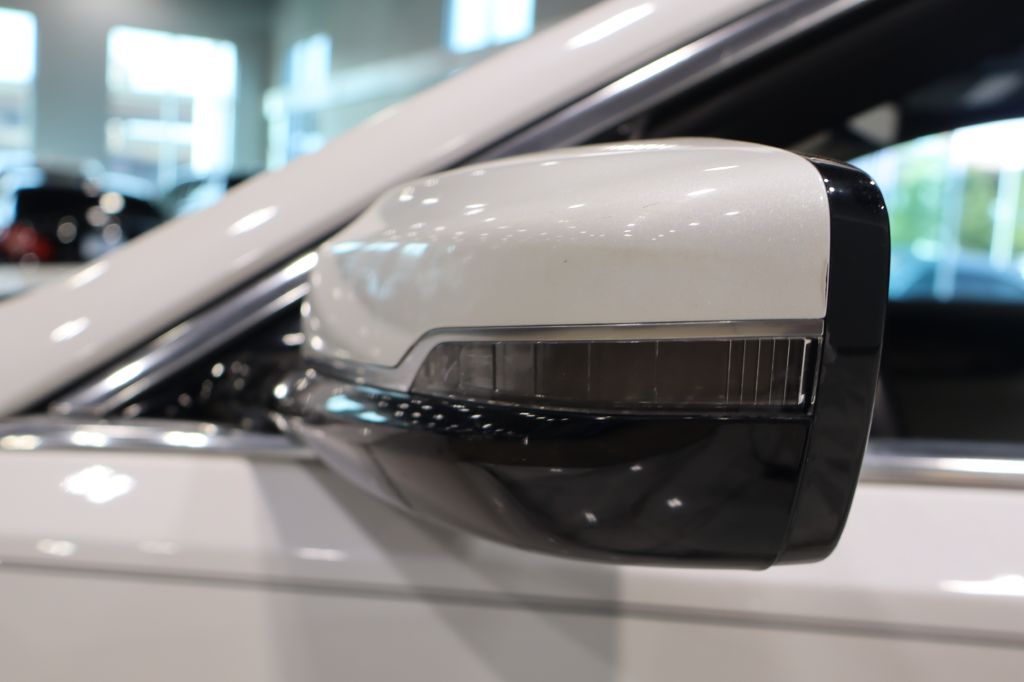 Photo 9 of this CADILLAC CT6