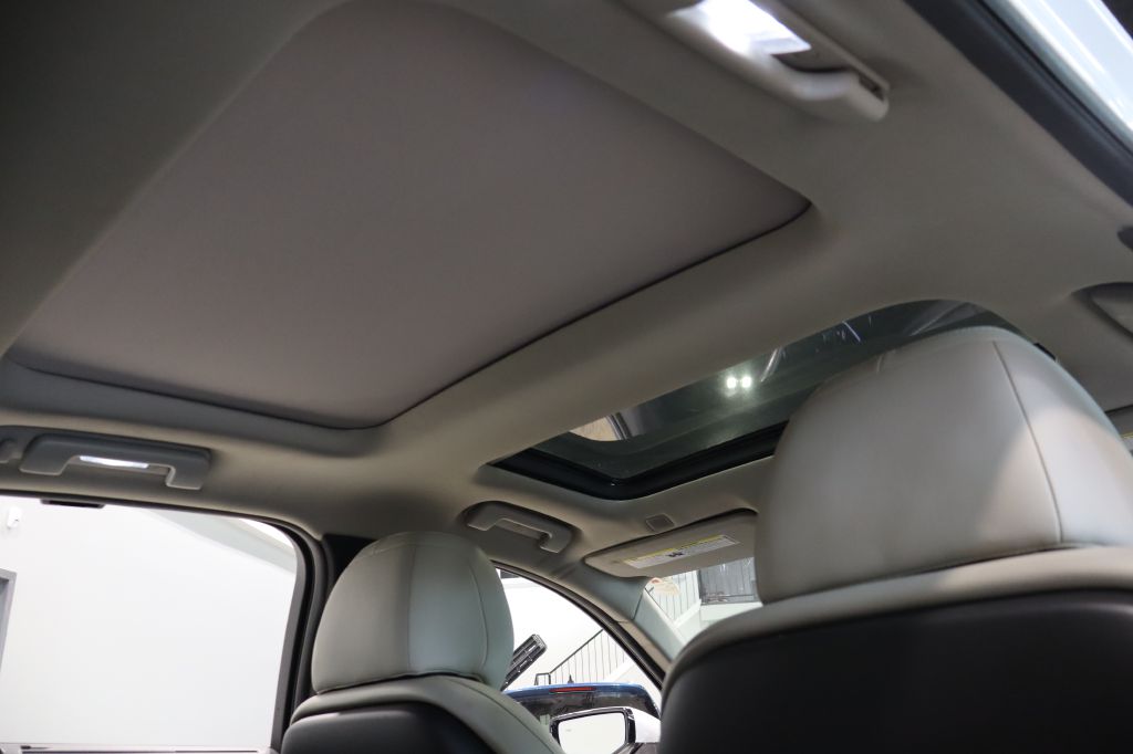 Photo 30 of this CADILLAC CT6