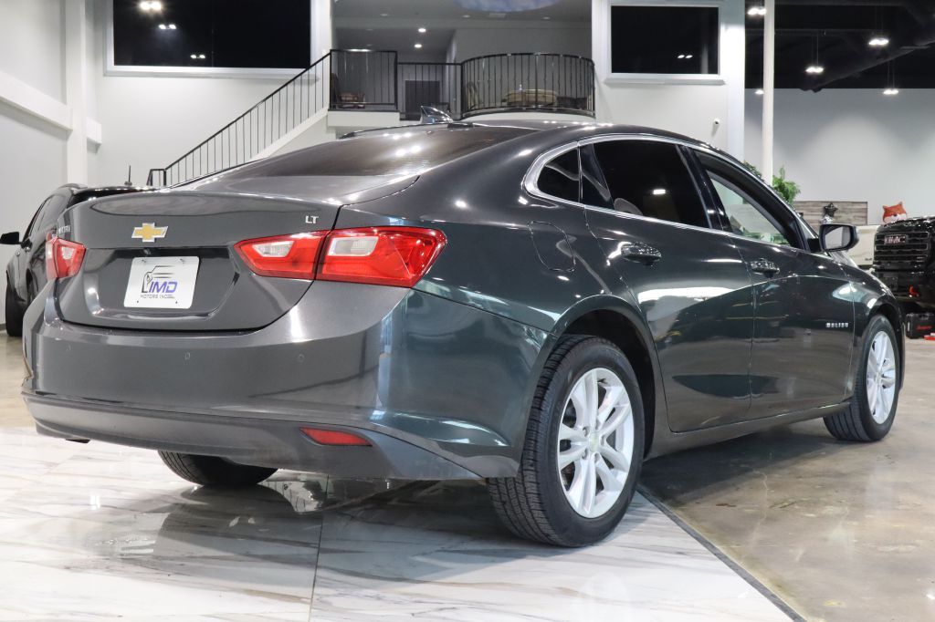 Photo 6 of this CHEVROLET MALIBU