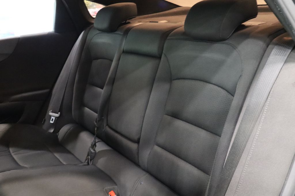 Photo 24 of this CHEVROLET MALIBU