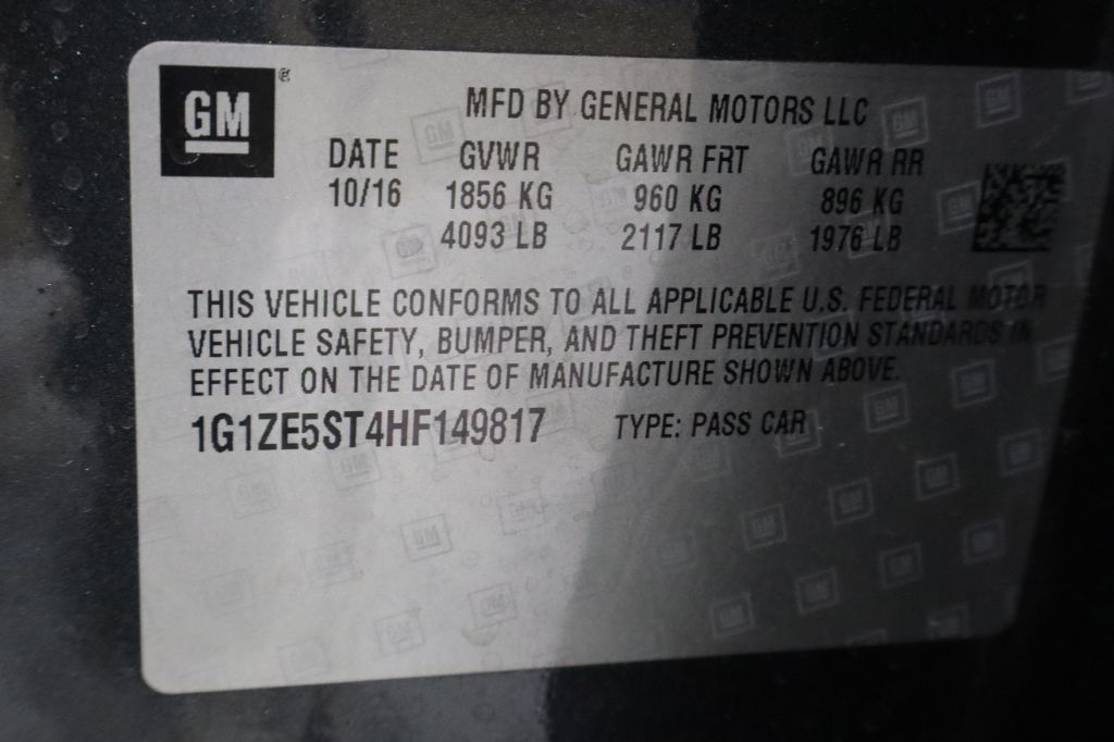 Photo 31 of this CHEVROLET MALIBU