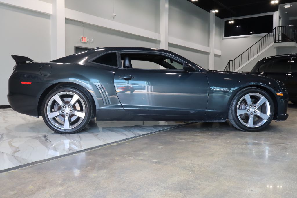 Photo 3 of this CHEVROLET CAMARO