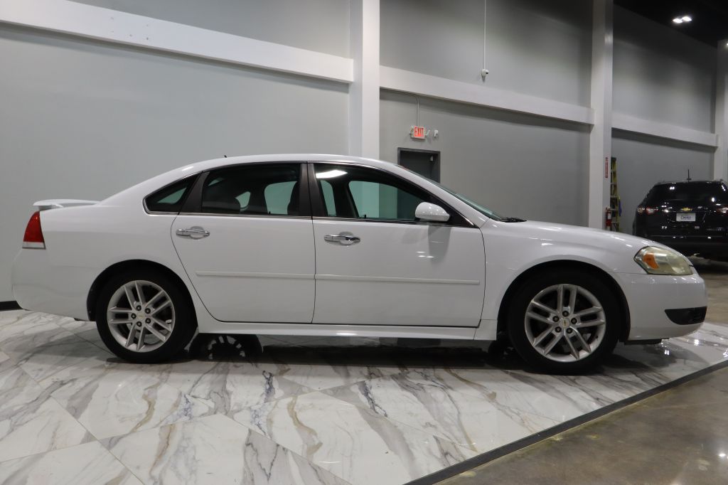 Photo 4 of this CHEVROLET IMPALA