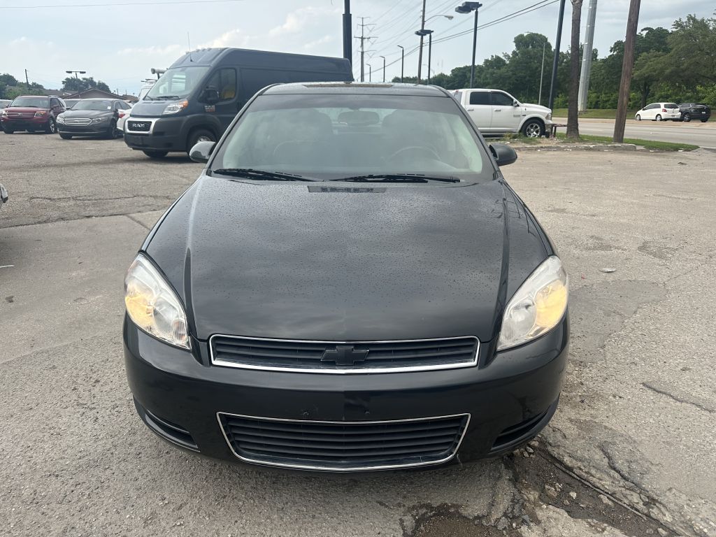 Photo 2 of this CHEVROLET IMPALA