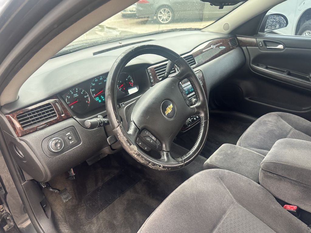 Photo 14 of this CHEVROLET IMPALA