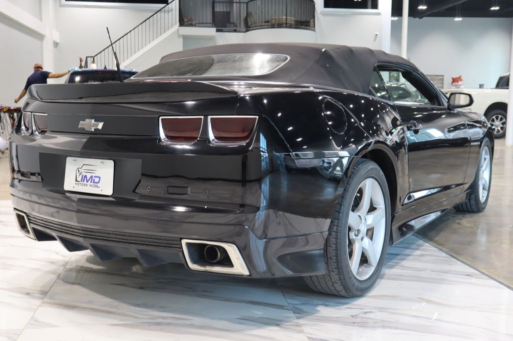 Photo 6 of this CHEVROLET CAMARO