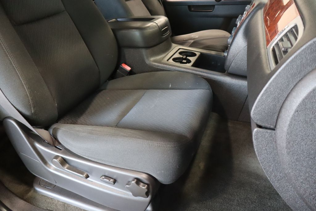 CHEVROLET AVALANCHE 2013 CHEVROLET AVALANCHE 3GNMCEE05DG175108