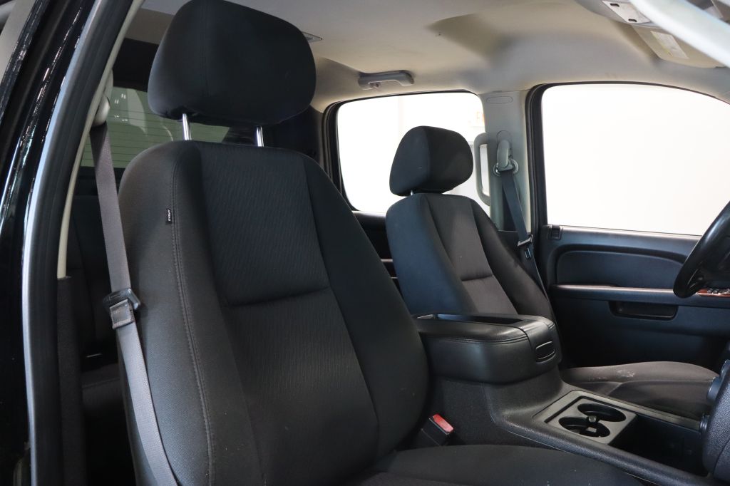 CHEVROLET AVALANCHE 2013 CHEVROLET AVALANCHE 3GNMCEE05DG175108