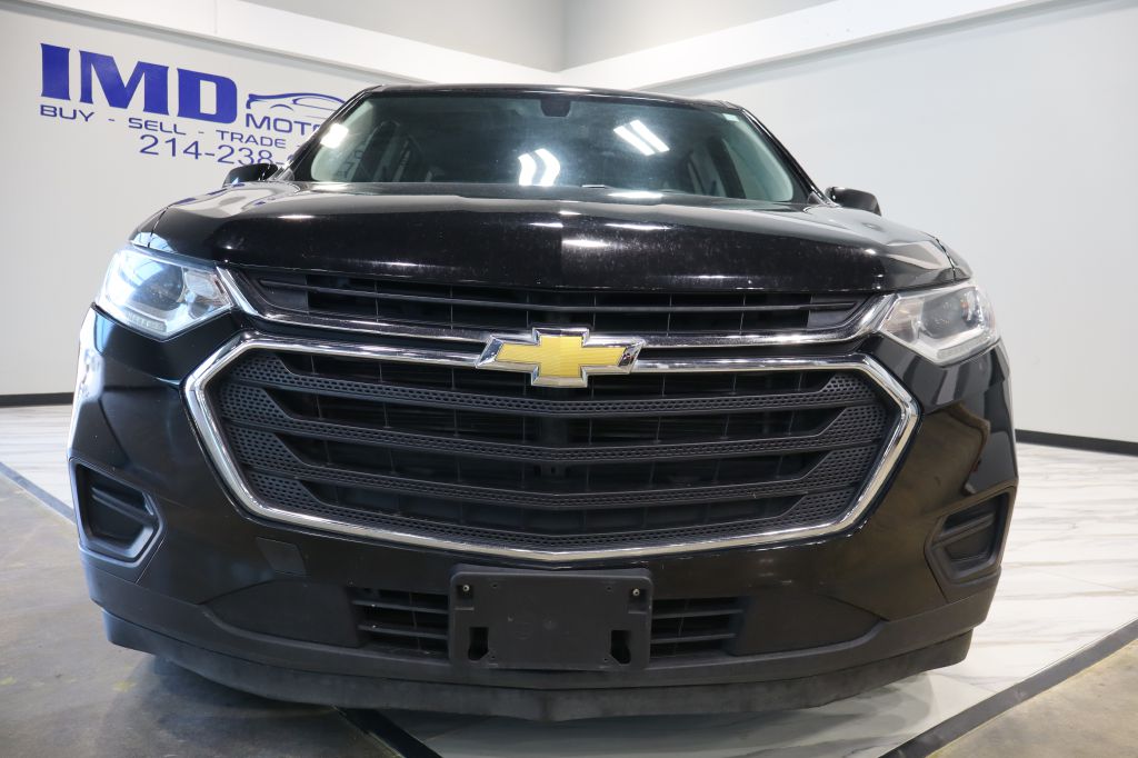 Photo 9 of this CHEVROLET TRAVERSE