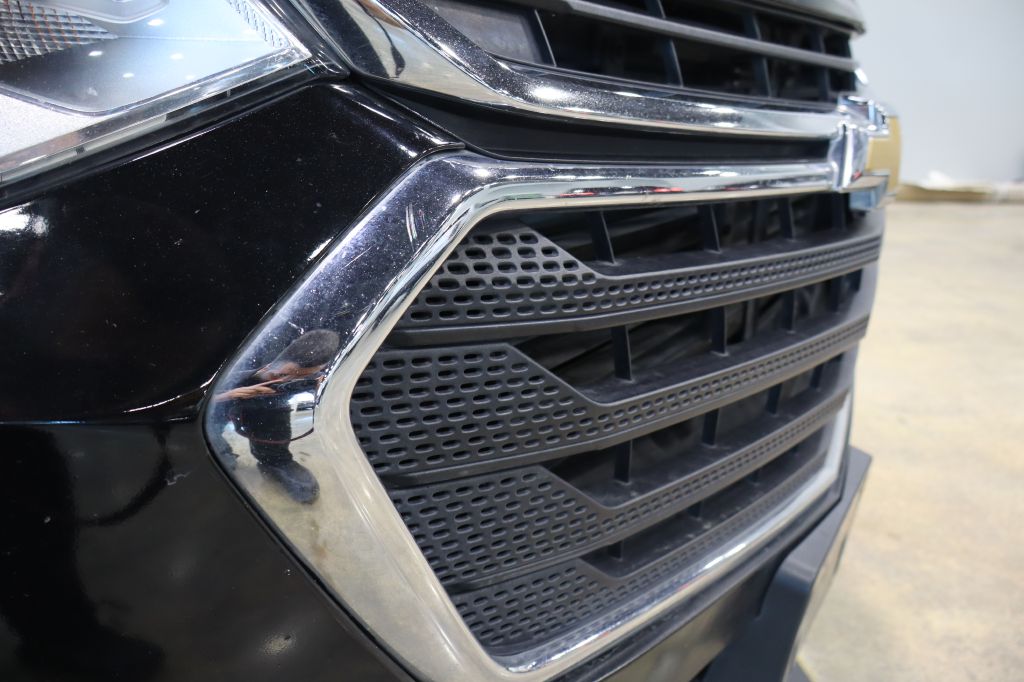 Photo 12 of this CHEVROLET TRAVERSE
