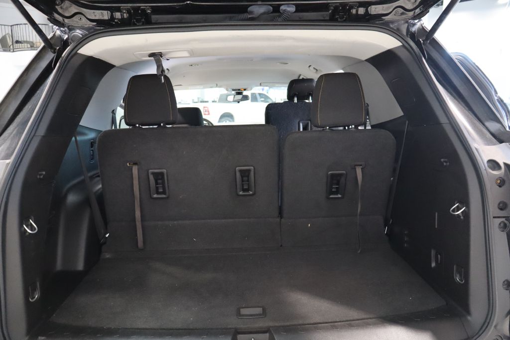 Photo 49 of this CHEVROLET TRAVERSE