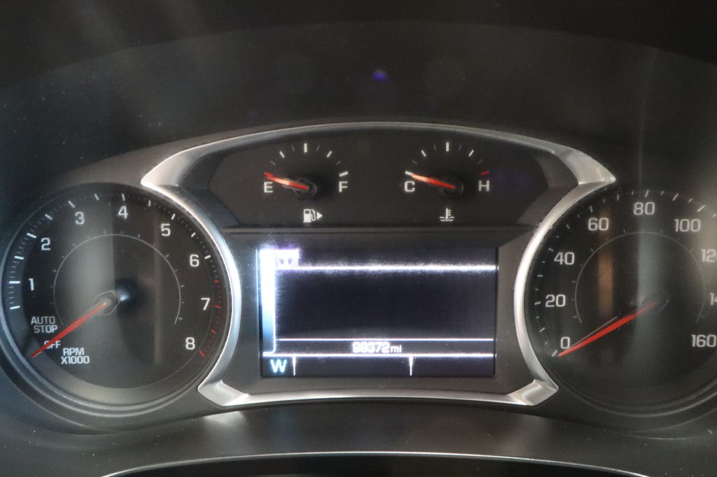 Photo 16 of this CHEVROLET MALIBU