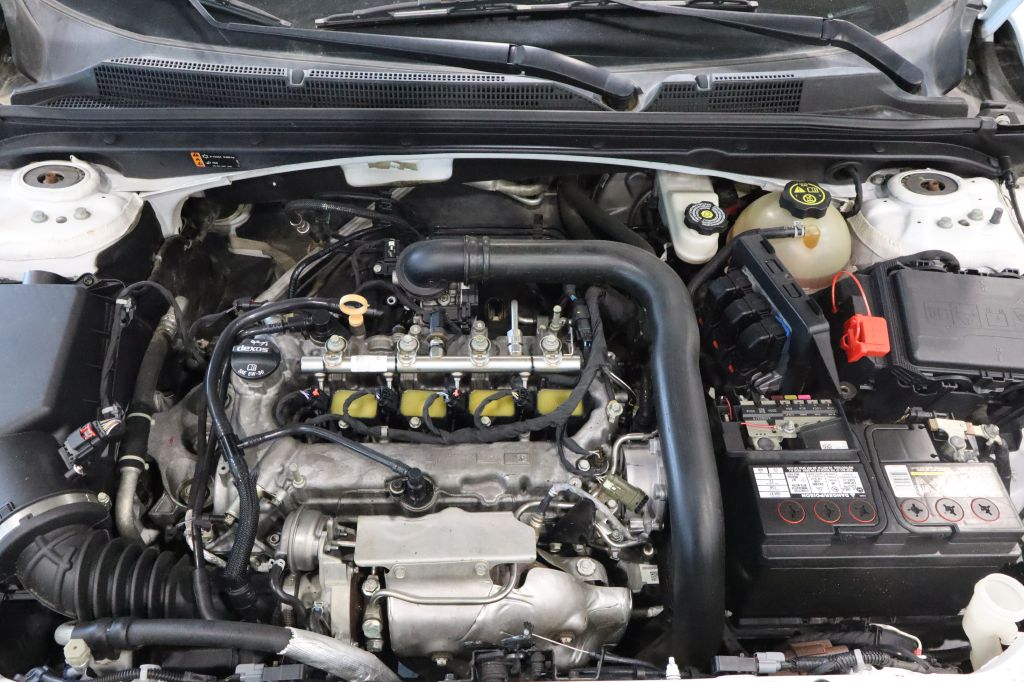 Photo 46 of this CHEVROLET MALIBU