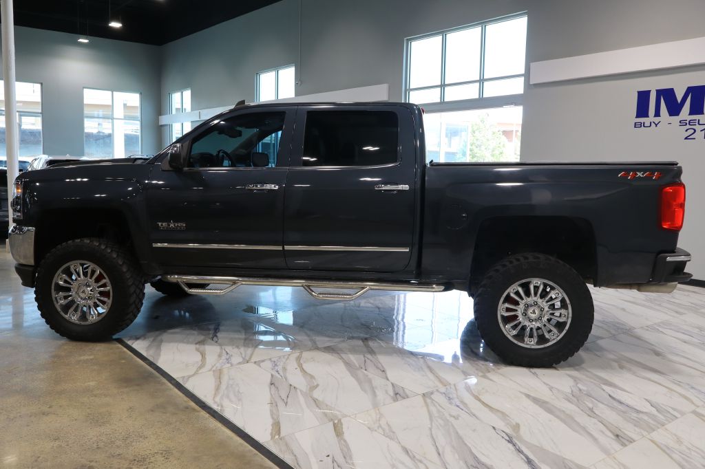 Photo 10 of this CHEVROLET SILVERADO 1500