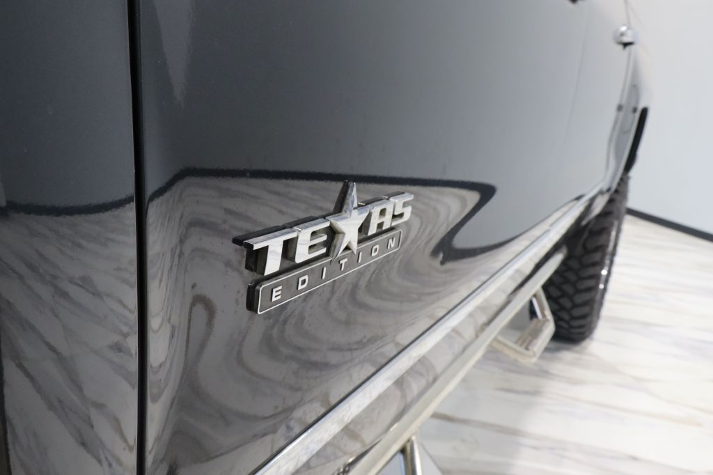 Photo 12 of this CHEVROLET SILVERADO 1500