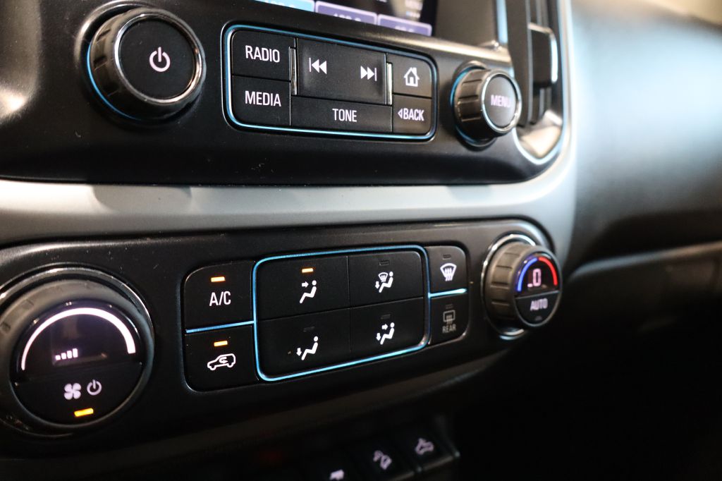 Photo 34 of this CHEVROLET COLORADO