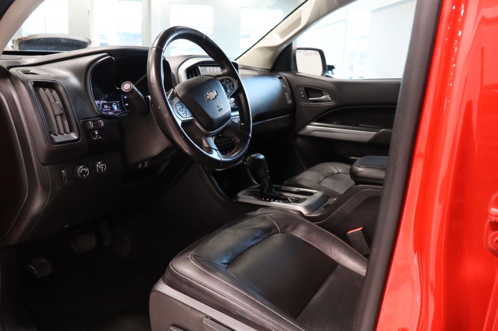 Photo 41 of this CHEVROLET COLORADO