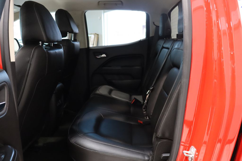 Photo 43 of this CHEVROLET COLORADO