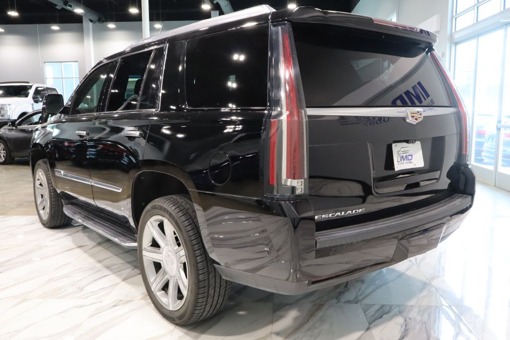 CADILLAC ESCALADE 2018 CADILLAC ESCALADE 1GYS3BKJ8JR392668