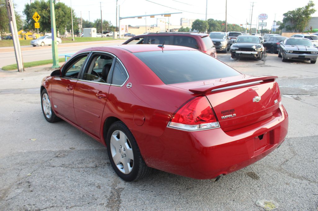 Photo 6 of this CHEVROLET IMPALA