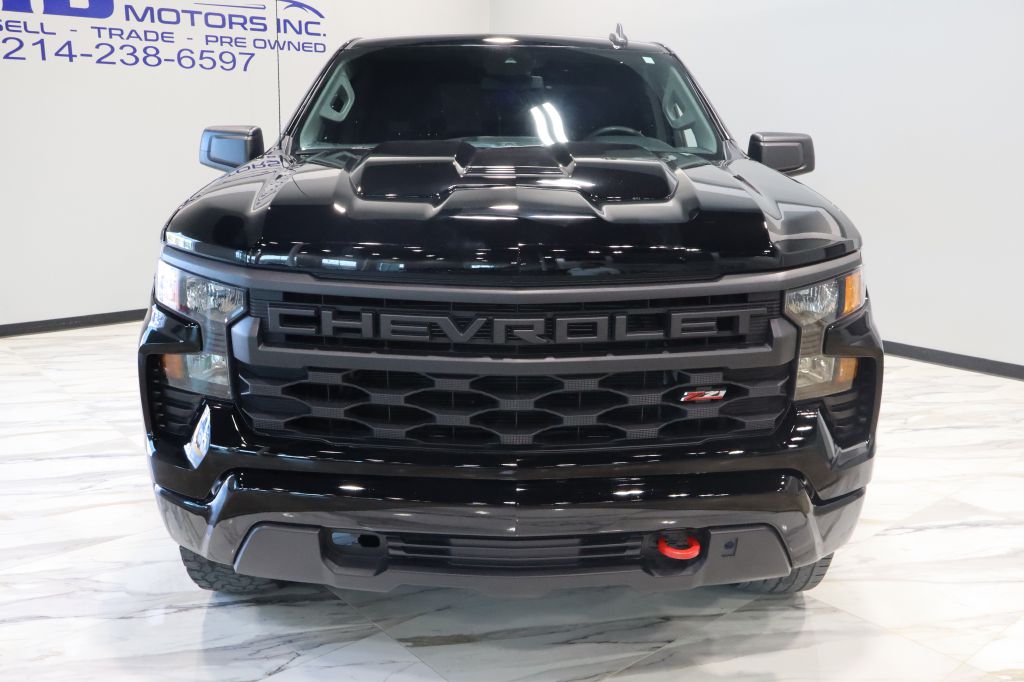 Photo 2 of this CHEVROLET SILVERADO 1500