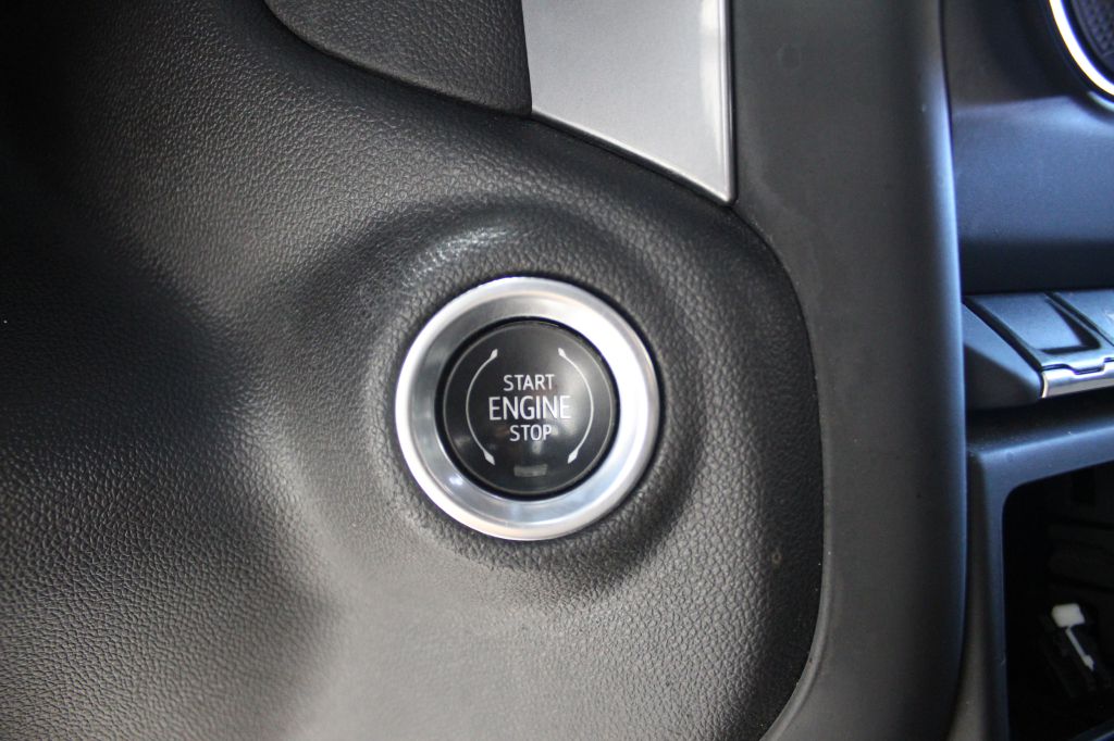 Photo 18 of this CHEVROLET SILVERADO 1500