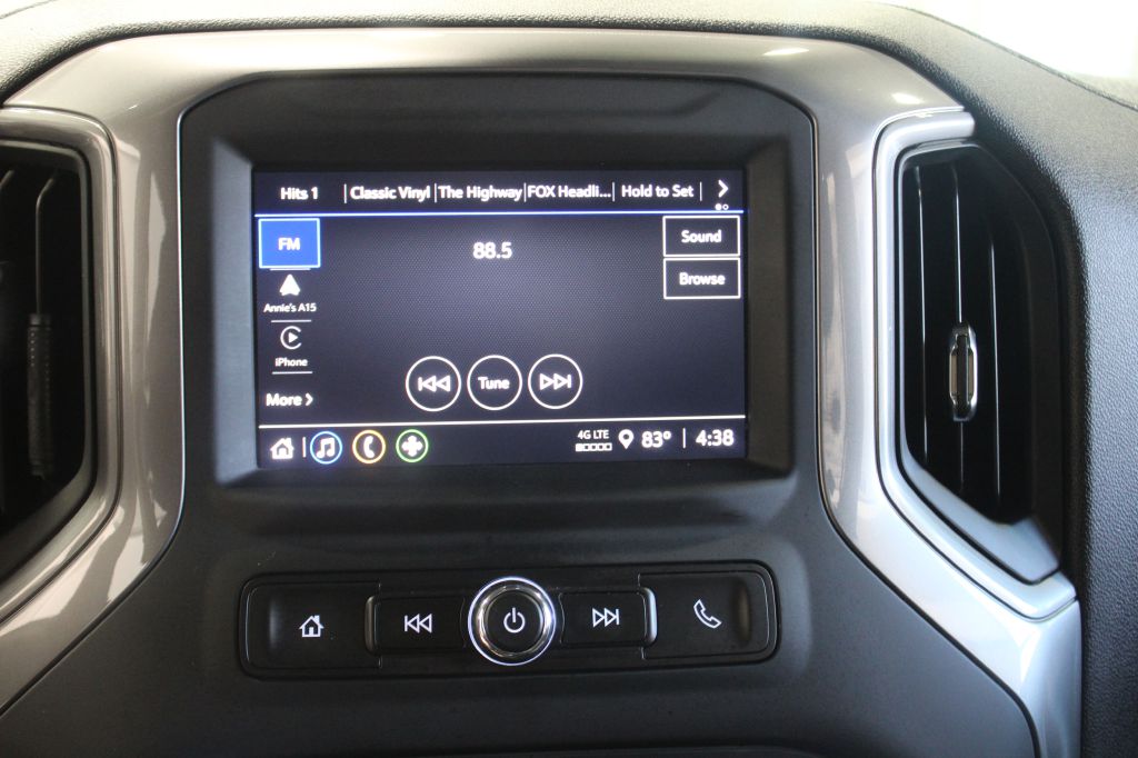 Photo 19 of this CHEVROLET SILVERADO 1500