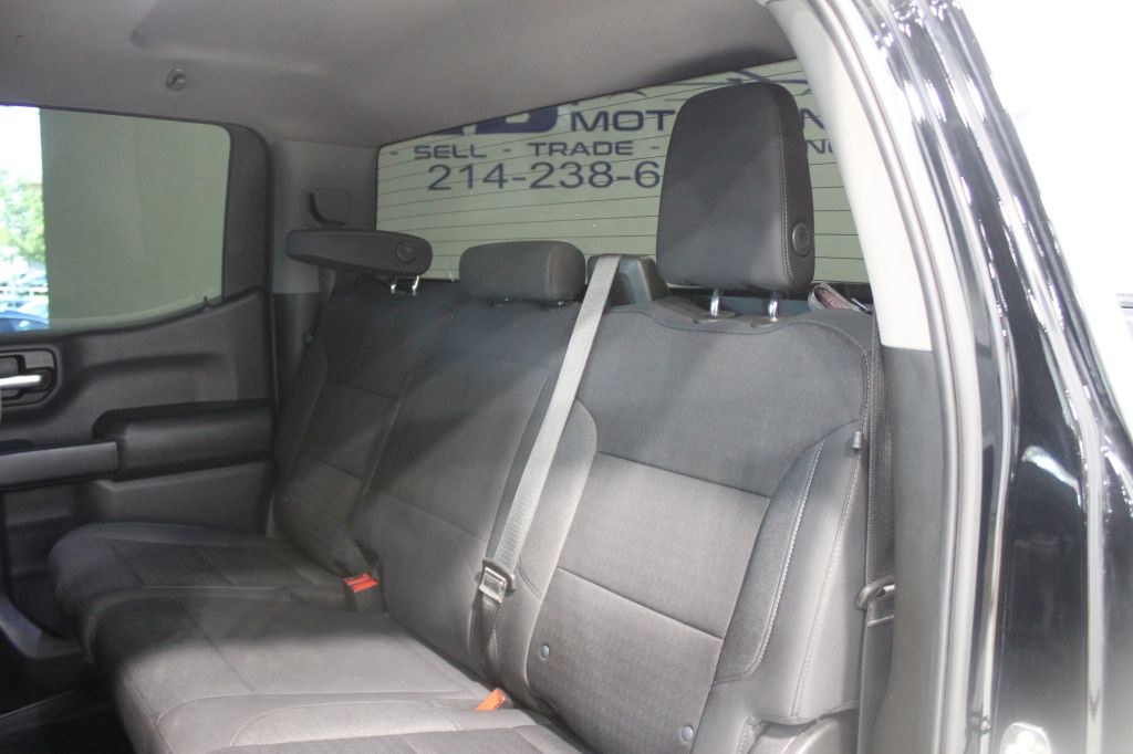 Photo 29 of this CHEVROLET SILVERADO 1500