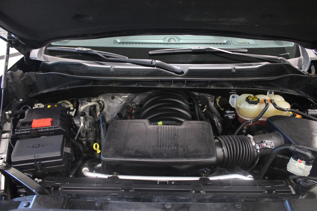 Photo 41 of this CHEVROLET SILVERADO 1500